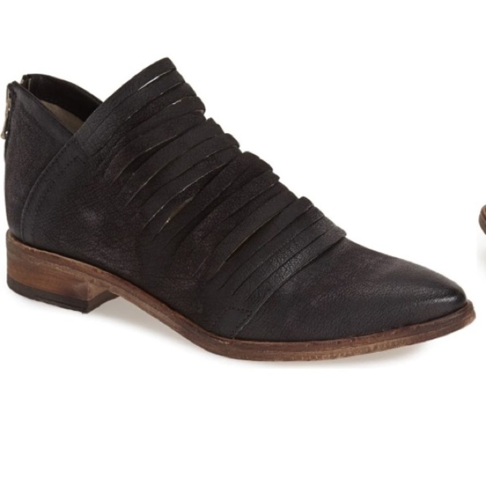 Free People Low Valley ankle Bootie
